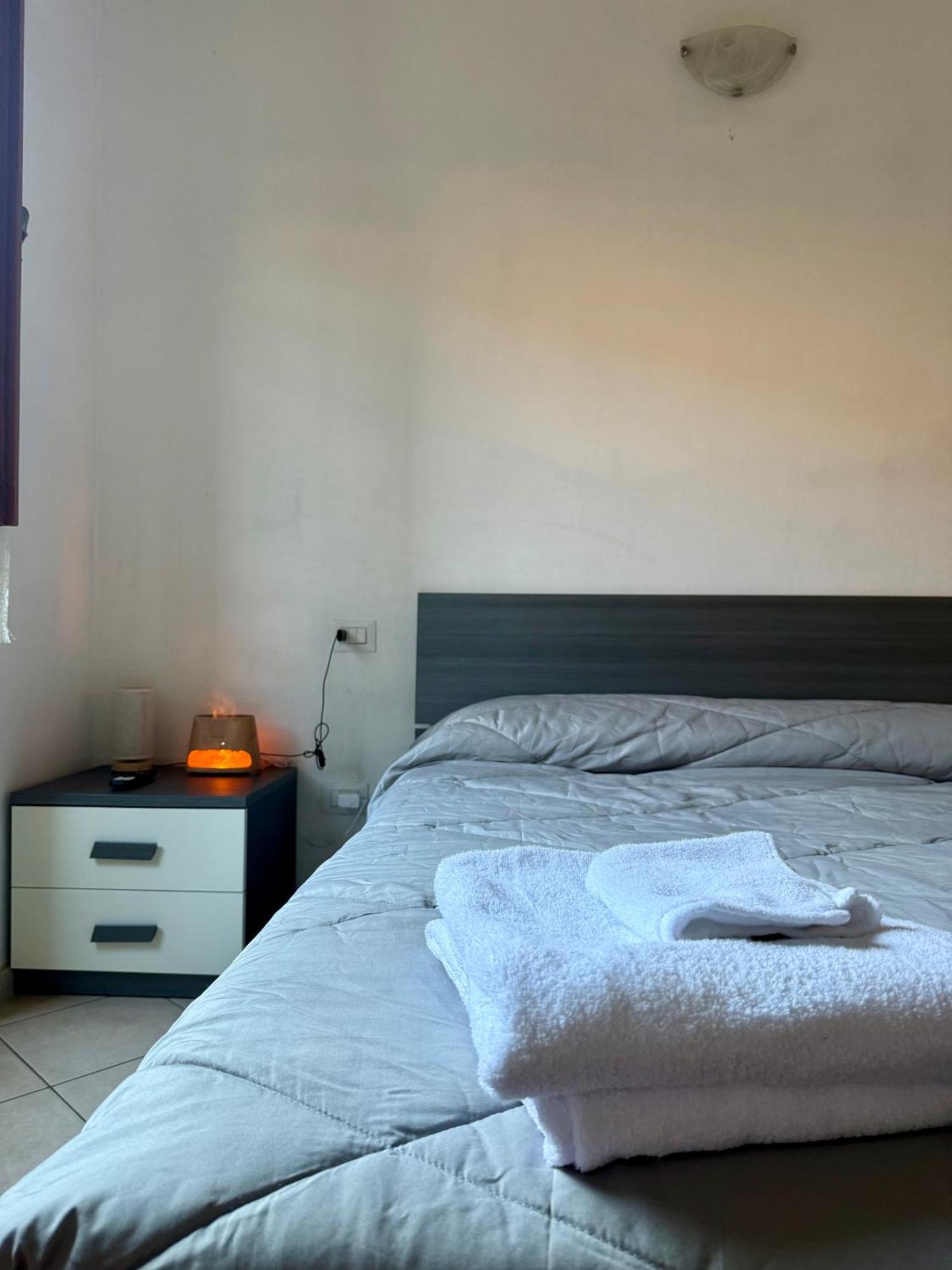 Casa Di Damiano Apartment Vaprio d'Adda Luaran gambar